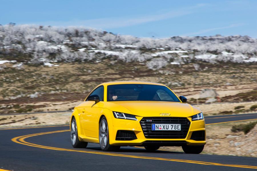  Audi TTS Coupe (8S) 2015 года  (AU) (фото 4 из 19)